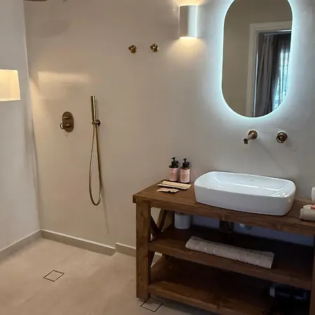 Apart-hotel Aside Lefkes 3*