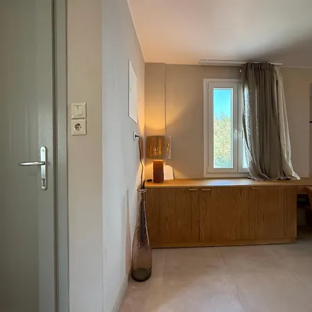 Apart-hotel Aside Lefkes 3*