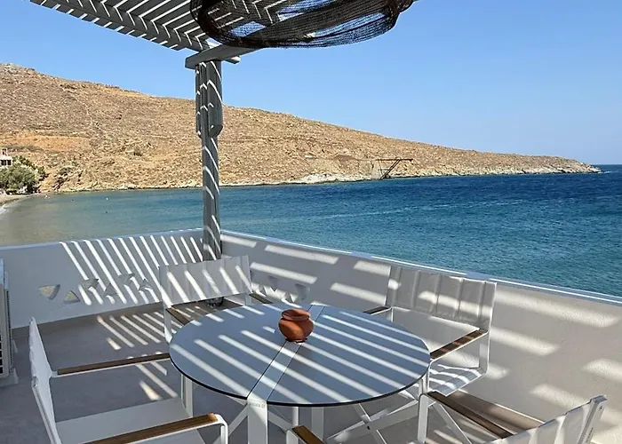 Aside Lefkes شقة فندقية 3*