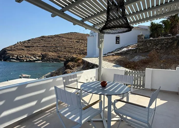 Aside Lefkes شقة فندقية 3*