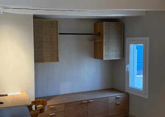 شقة فندقية Aside Lefkes 3*