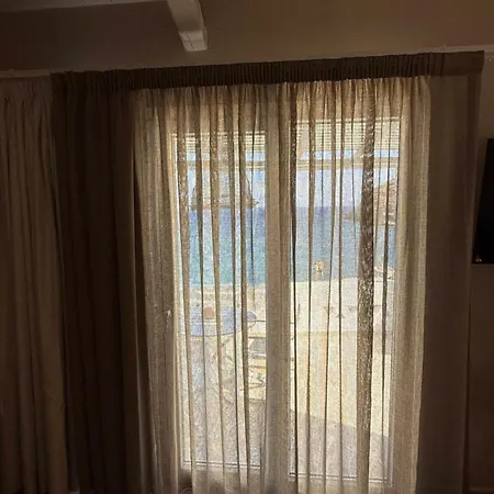 Aside Lefkes Aparthotel 3*